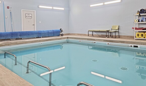 A photo of the steps in the PT350 aquatic therapy pool.